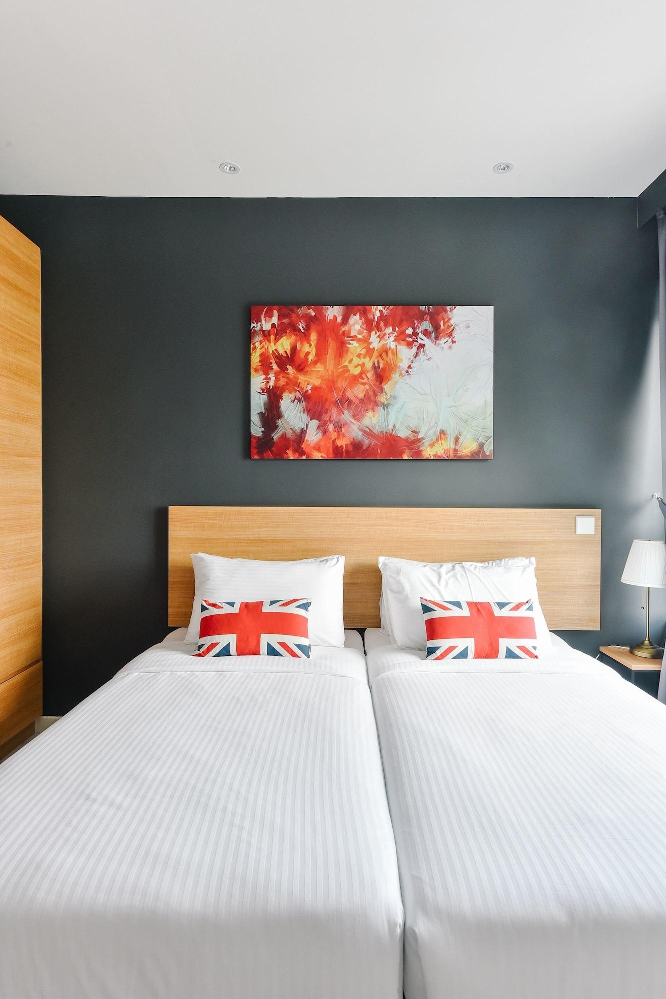 Suasana Private Suites By Subhome Τζόχορ Μπάχρου Εξωτερικό φωτογραφία