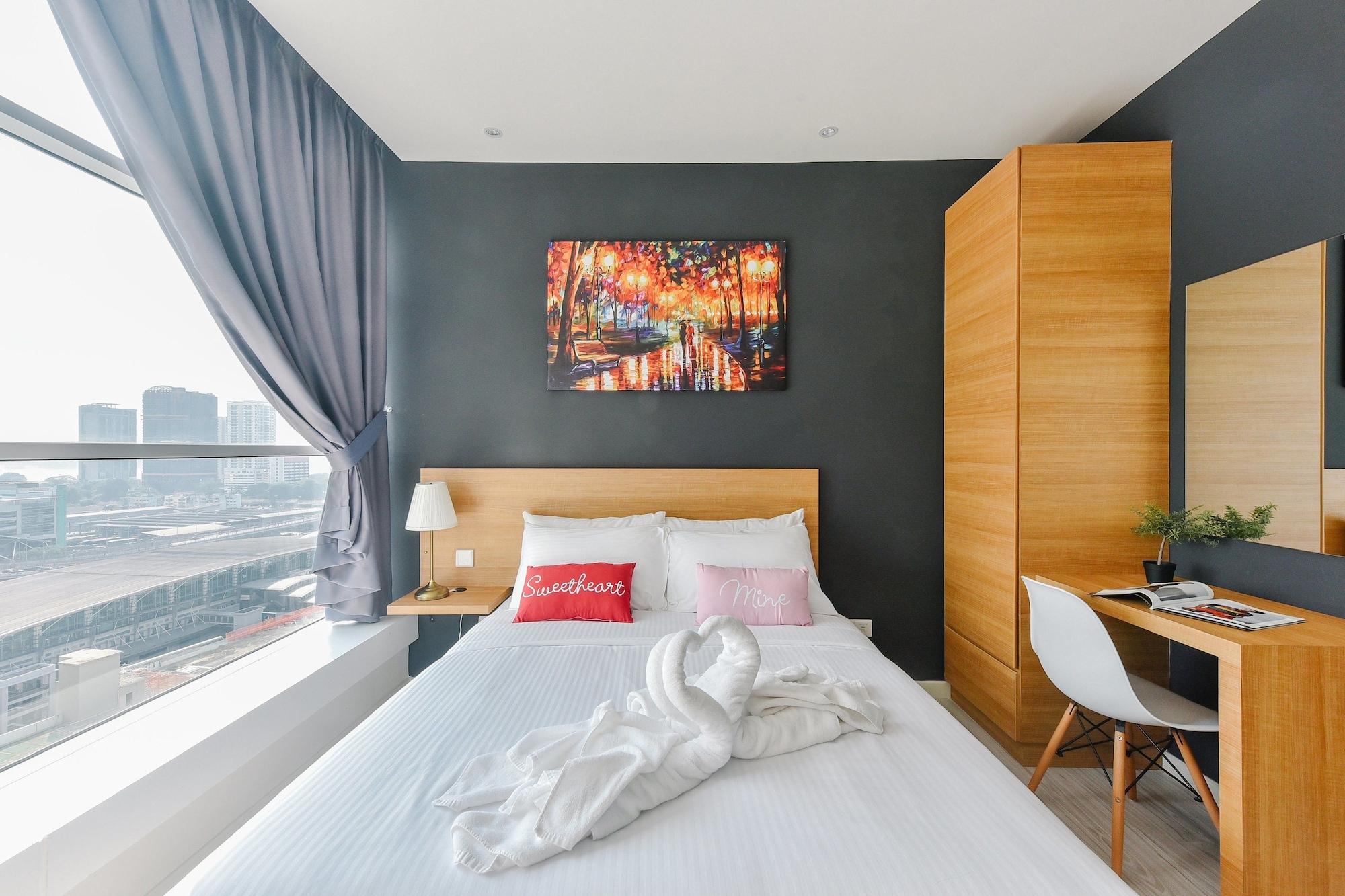 Suasana Private Suites By Subhome Τζόχορ Μπάχρου Εξωτερικό φωτογραφία