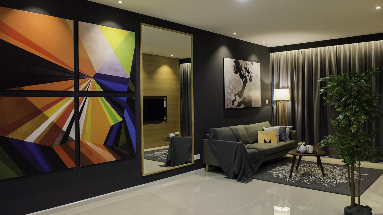 Suasana Private Suites By Subhome Τζόχορ Μπάχρου Εξωτερικό φωτογραφία