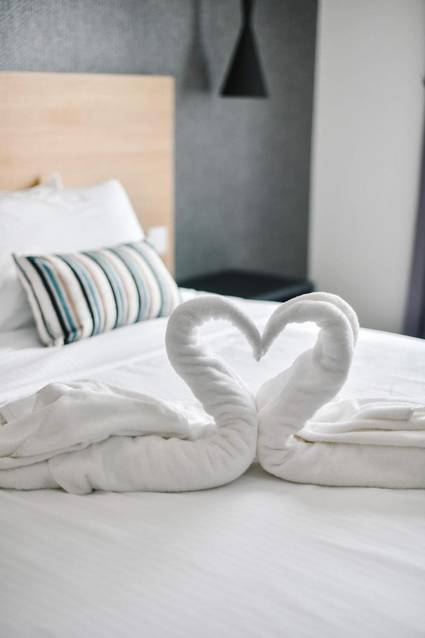 Suasana Private Suites By Subhome Τζόχορ Μπάχρου Εξωτερικό φωτογραφία