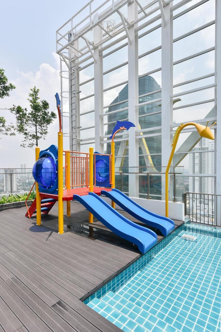Suasana Private Suites By Subhome Τζόχορ Μπάχρου Εξωτερικό φωτογραφία
